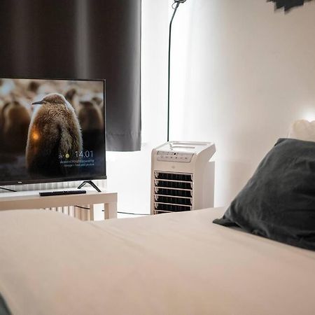 Superb 3 Bedroom & 3 Bathroom Duplex In Brussels City Centre 외부 사진