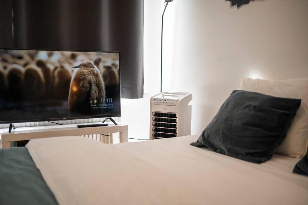 Superb 3 Bedroom & 3 Bathroom Duplex In Brussels City Centre 외부 사진