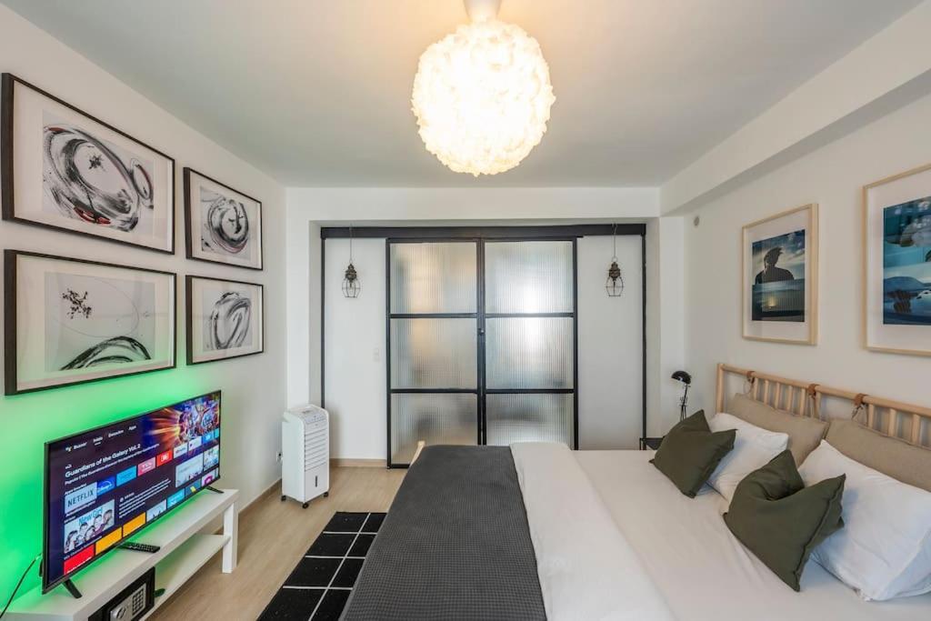 Superb 3 Bedroom & 3 Bathroom Duplex In Brussels City Centre 외부 사진